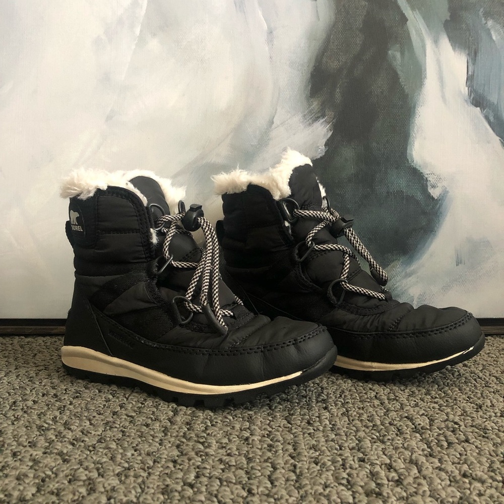 Girls Sorel Whitney Waterproof boot!